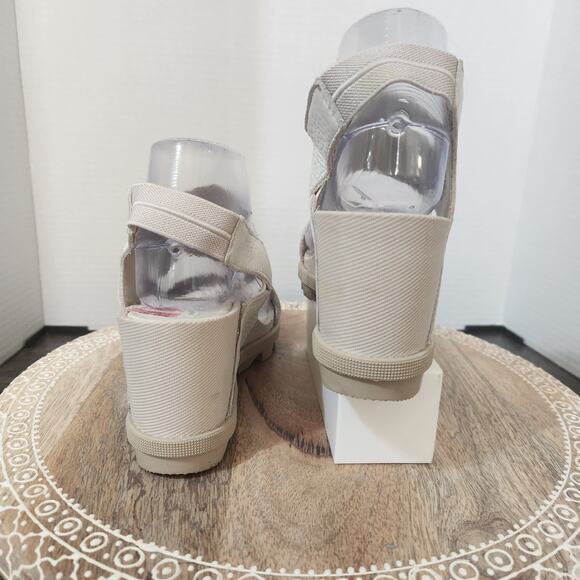 NWT Sorel Cream Beige Sea Salt Joanie II Hi Slingback Sandal Heels Women's 9 - Picture 7 of 11